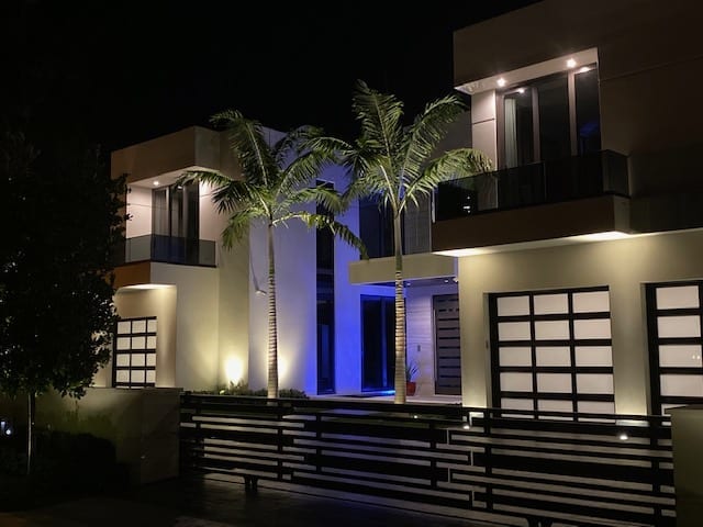 Landscape Lighting-Boca Raton-Illumination FL