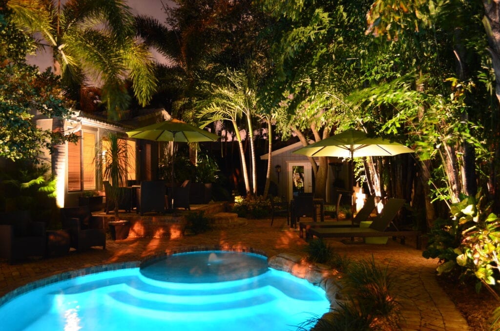 Landscape-Lighting-Lifestyle-Illumination FL