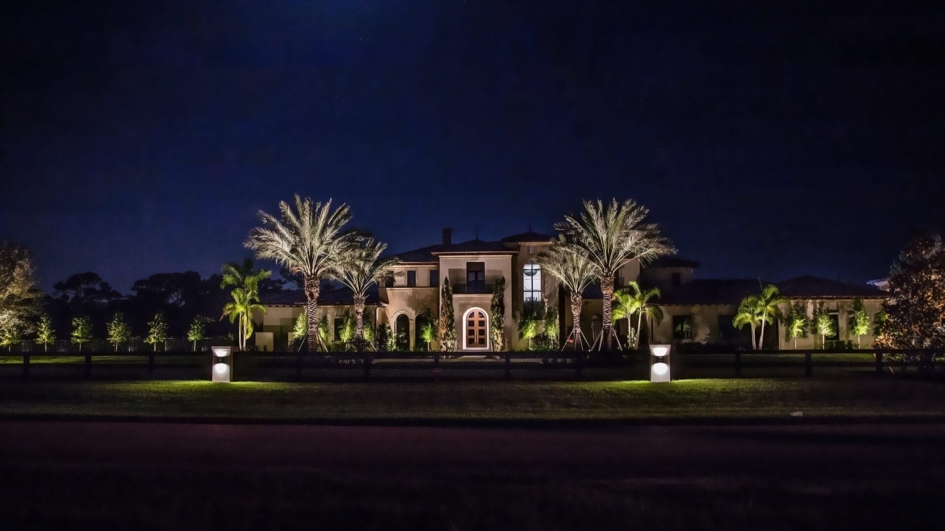 20-things-you-need-to-know-about-landscape-lighting-illumination-fl